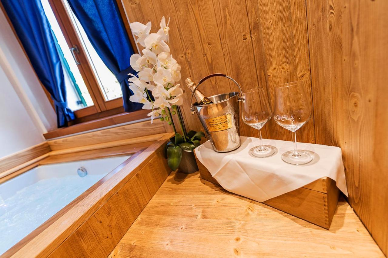 La Stua Bed and Breakfast Erbezzo Eksteriør billede