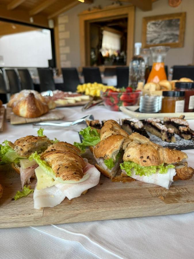 La Stua Bed and Breakfast Erbezzo Eksteriør billede